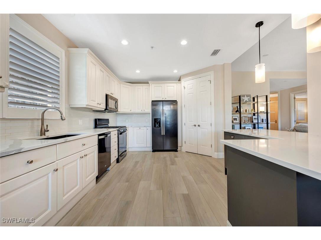 3202 Serenity Court #102 Naples FL 34114 225072205 image10