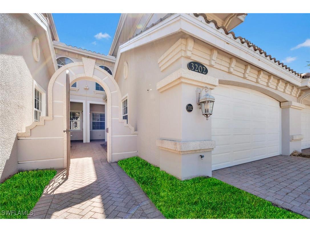 3202 Serenity Court #102 Naples FL 34114 225072205 image37