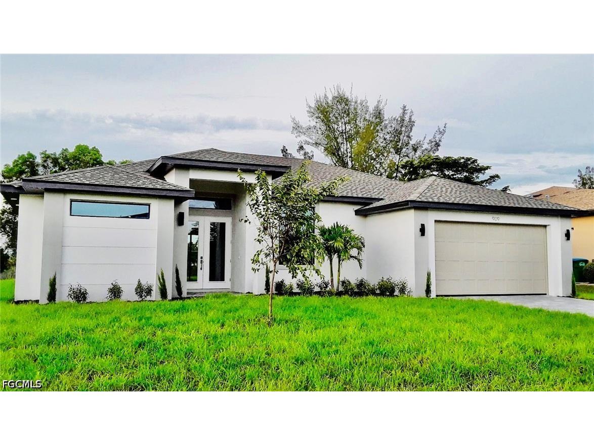 3203 18th Street SW Lehigh Acres FL 33976 2026025392 image1