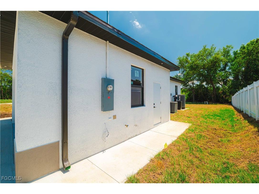 3203 18th Street W Lehigh Acres FL 33971 2025005622 image43