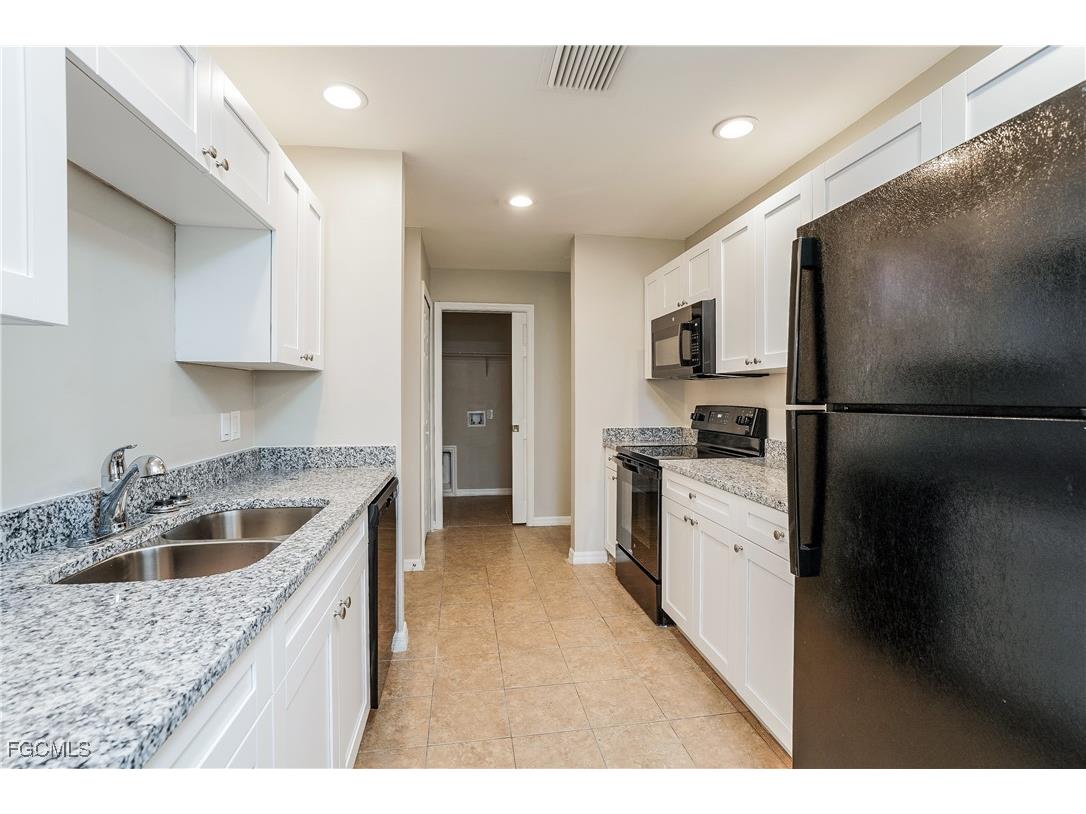 3203 34th Street SW Lehigh Acres FL 33976 2025017562 image4