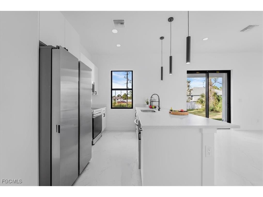 3203 Sunshine Boulevard N Lehigh Acres FL 33971 2025016968 image10