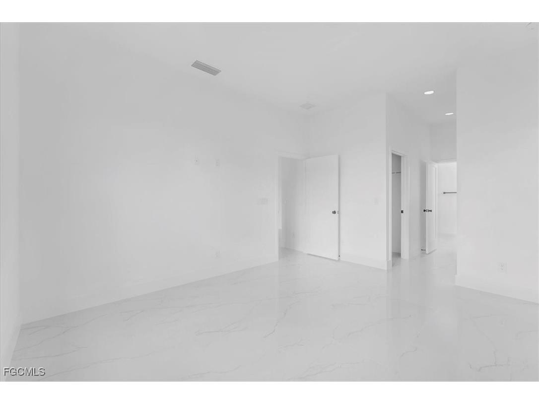 3203 Sunshine Boulevard N Lehigh Acres FL 33971 2025016968 image15