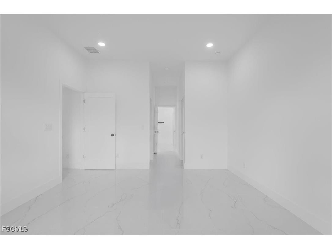 3203 Sunshine Boulevard N Lehigh Acres FL 33971 2025016968 image16