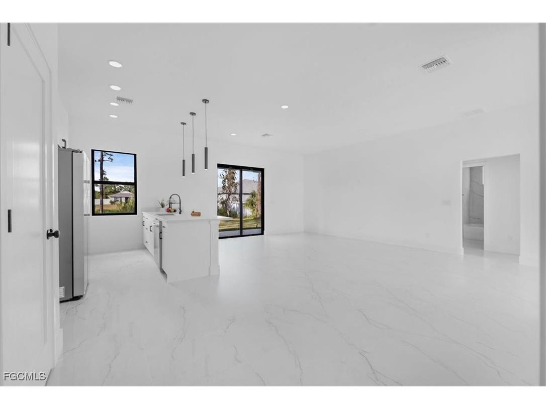 3203 Sunshine Boulevard N Lehigh Acres FL 33971 2025016968 image31