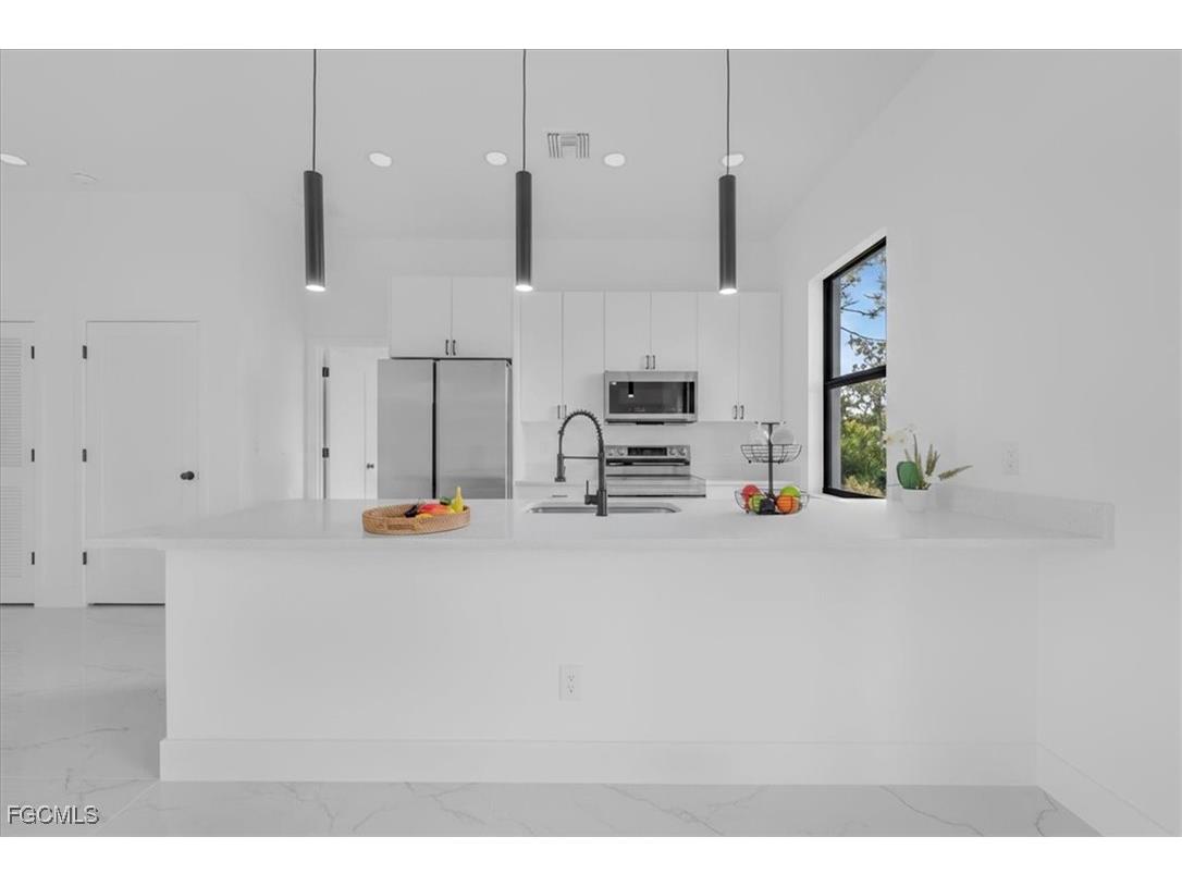 3203 Sunshine Boulevard N Lehigh Acres FL 33971 2025016968 image32