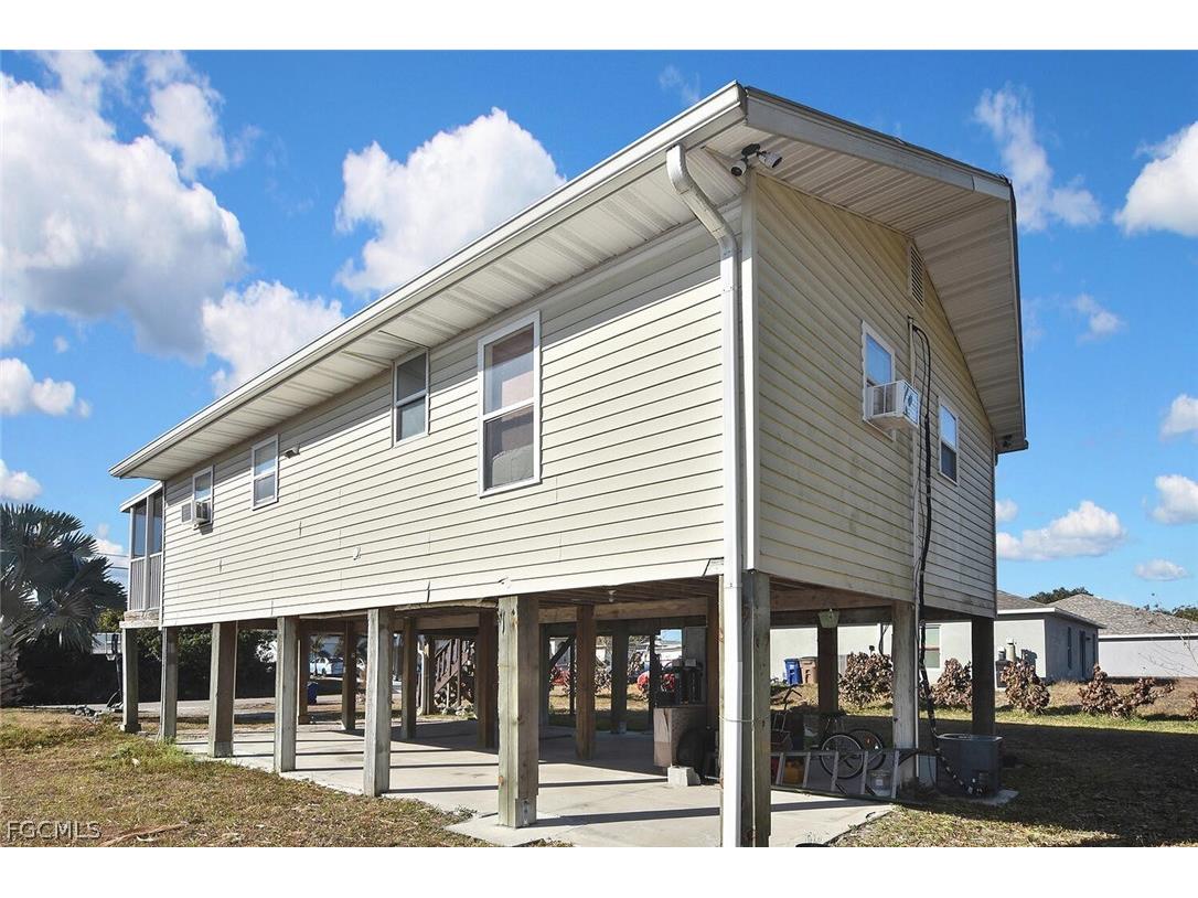 3204 41st Street SW Lehigh Acres FL 33976 2025024596 image4