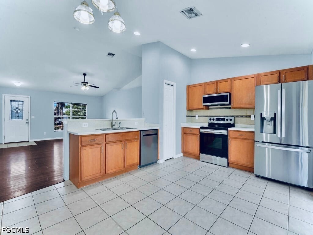 3204 45th Street W Lehigh Acres FL 33971 2026015959 image6