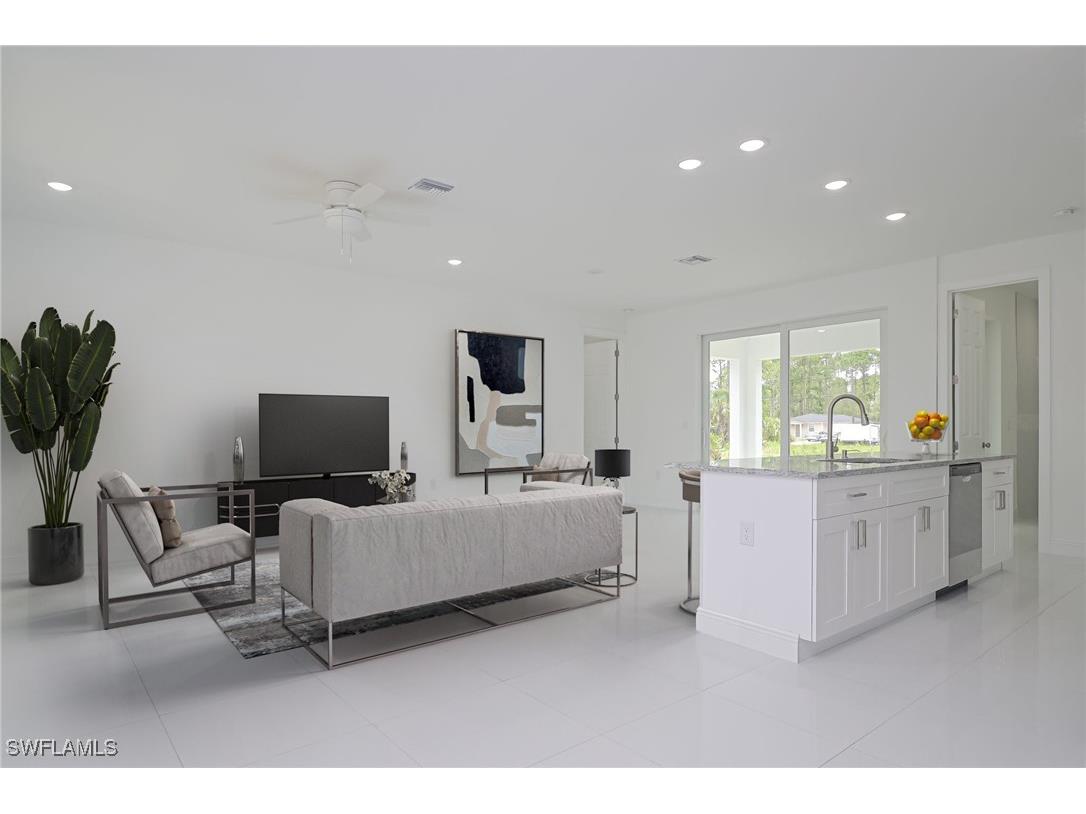 3204 54th Street W Lehigh Acres FL 33971 225012030 image1