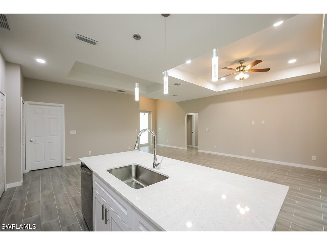 3204 66th Street W Lehigh Acres FL 33971 226025661 image4