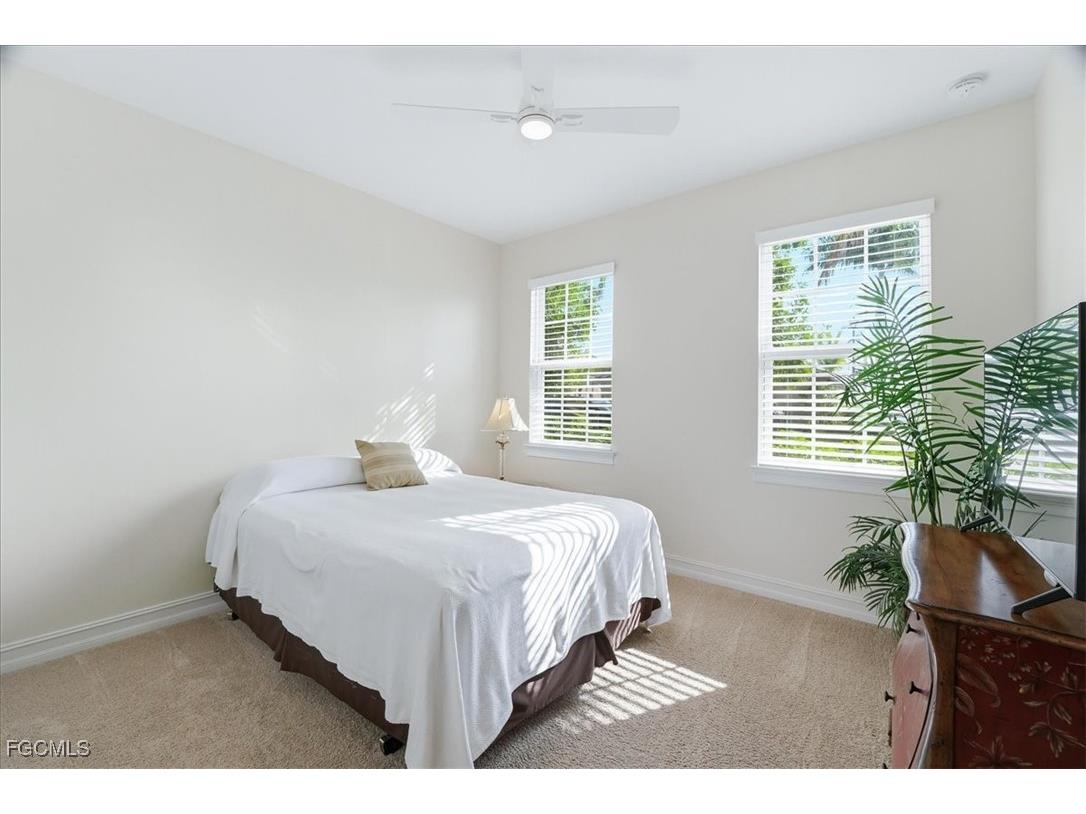3204 Royal Gardens Avenue Fort Myers FL 33916 2025023728 image22
