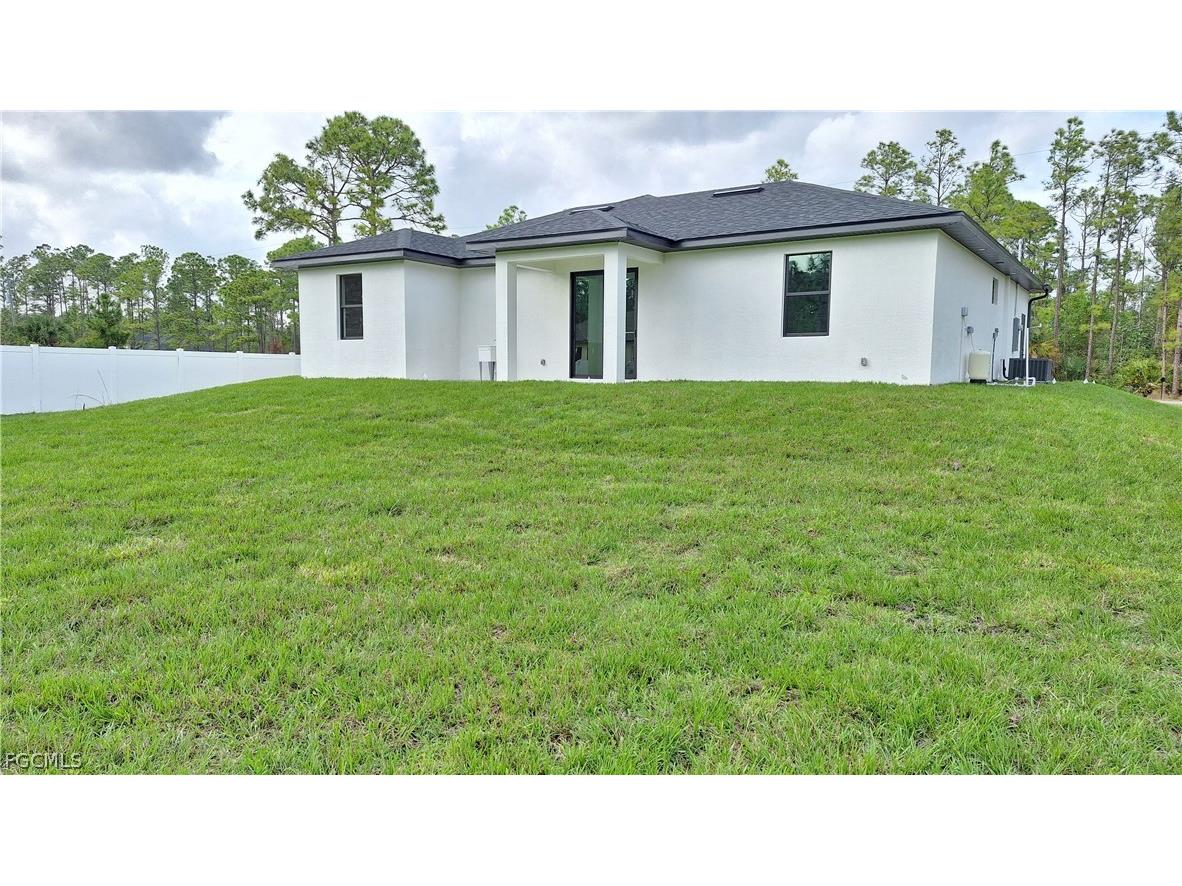 3205 34th Street W Lehigh Acres FL 33971 2026012777 image32