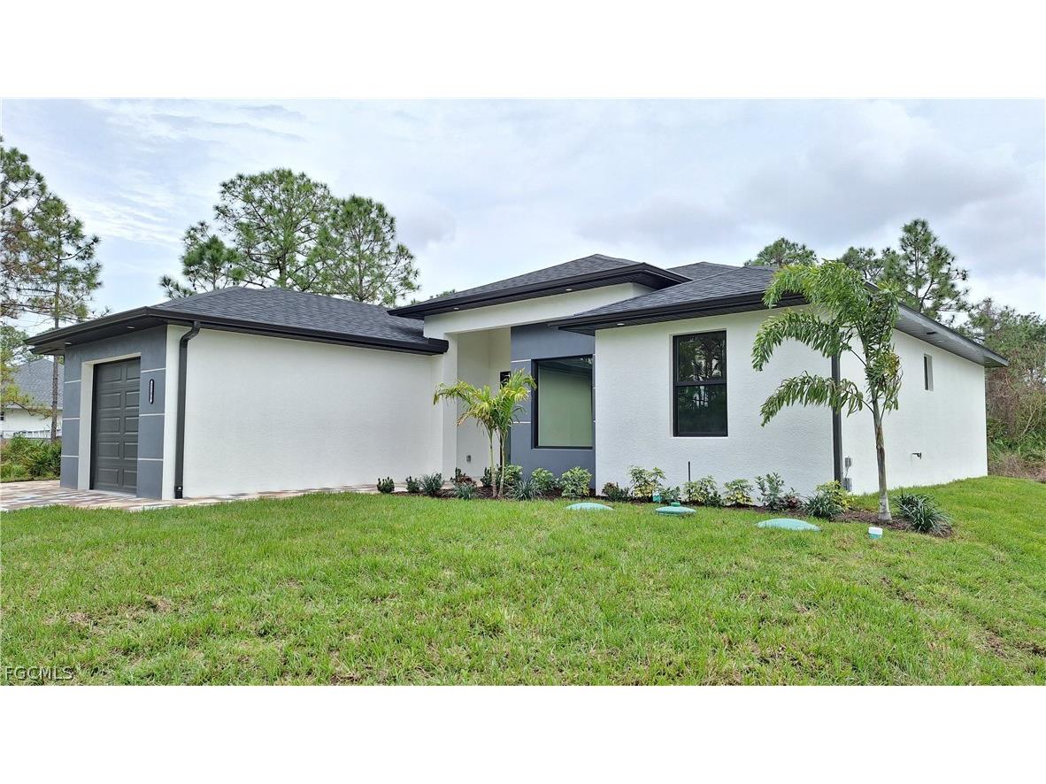 3205 34th Street W Lehigh Acres FL 33971 2026012777 image4