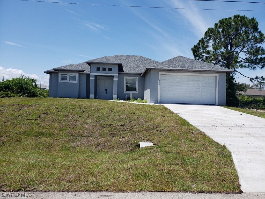 3205 39th Street SW Lehigh Acres FL 33976 223042918 image1