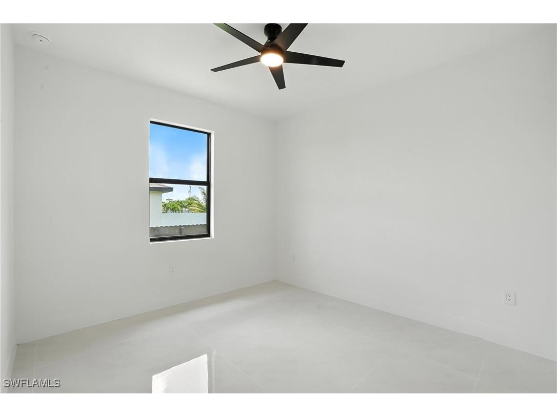 3205 Andalusia Boulevard Cape Coral FL 33909 225062467 image17