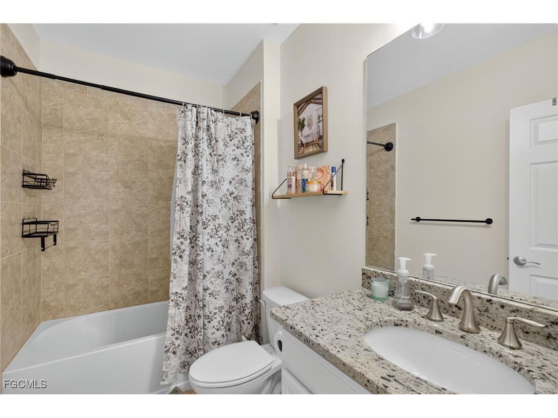 3206 Birchin Lane Fort Myers FL 33916 2025004221 image13