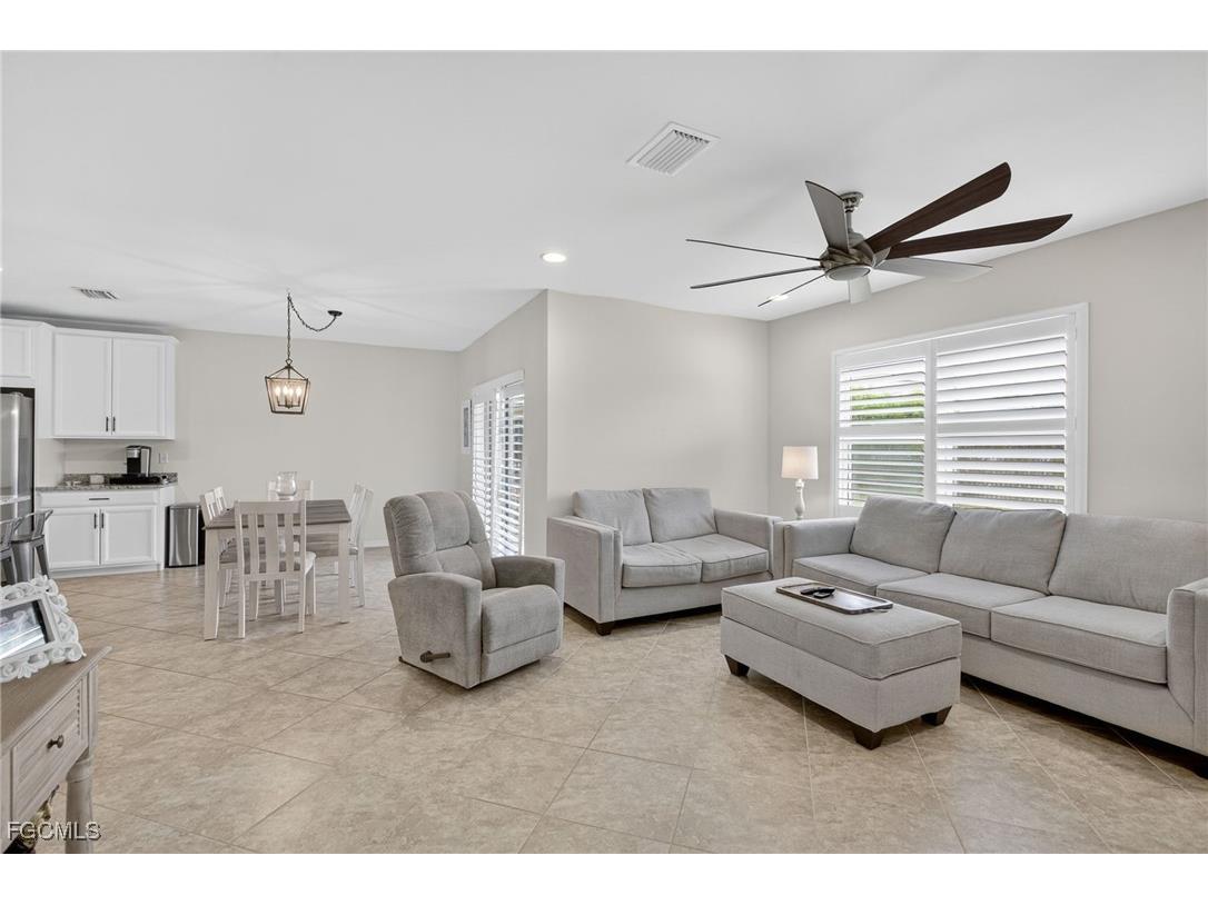 3206 Birchin Lane Fort Myers FL 33916 2025004221 image26