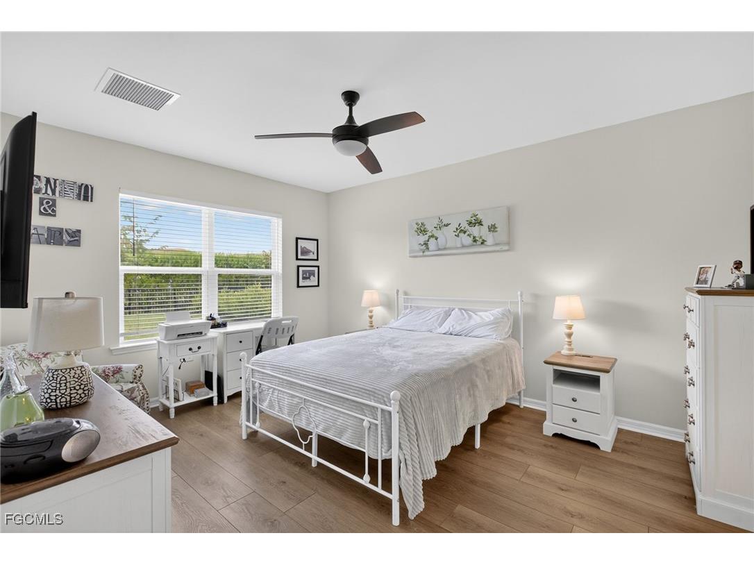 3206 Birchin Lane Fort Myers FL 33916 2025004221 image29