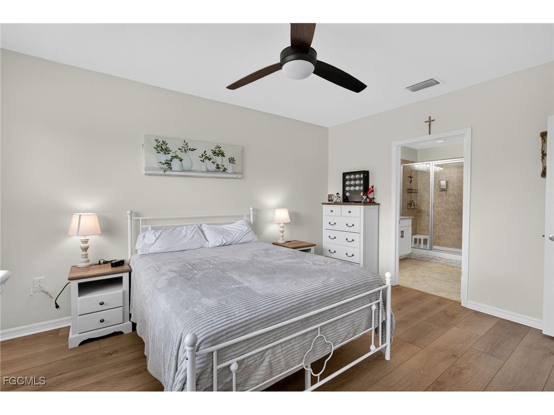 3206 Birchin Lane Fort Myers FL 33916 2025004221 image32