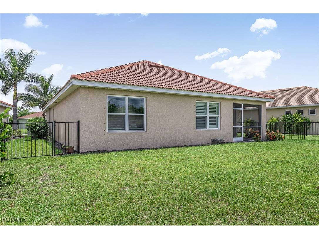 3206 Birchin Lane Fort Myers FL 33916 2025004221 image41
