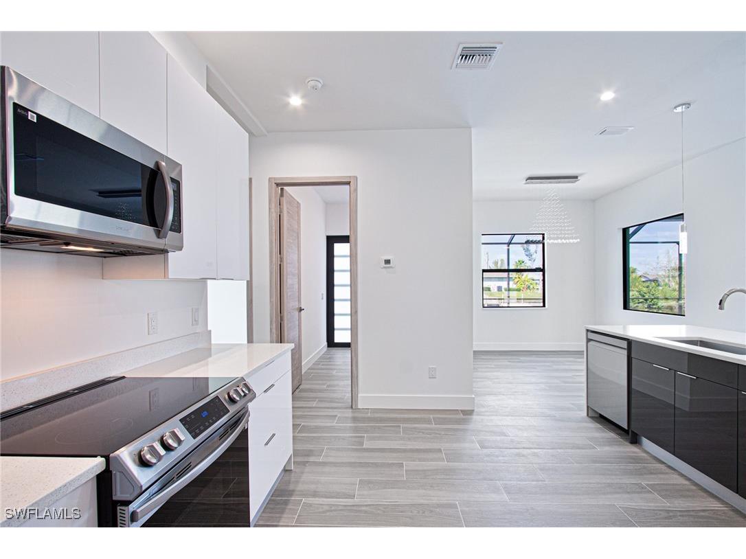 3206 SW 5th Avenue Cape Coral FL 33914 225057591 image4