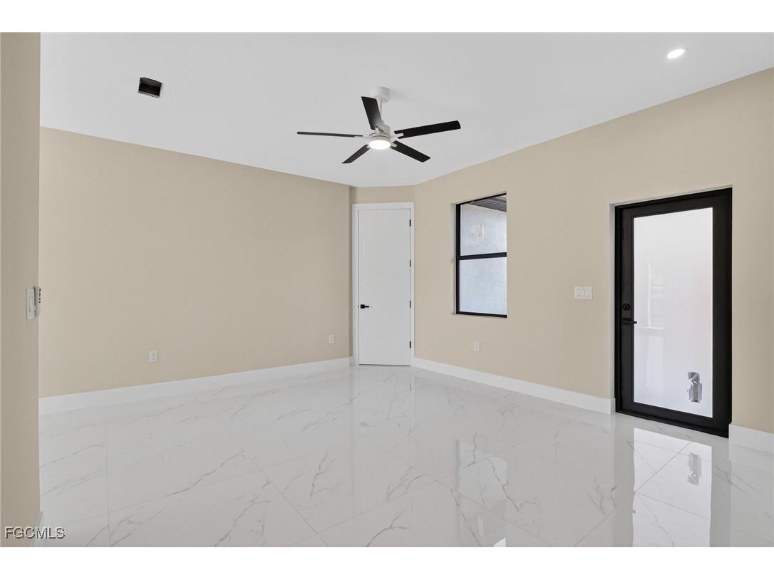 3207 40th Street W Lehigh Acres FL 33971 2025025024 image3