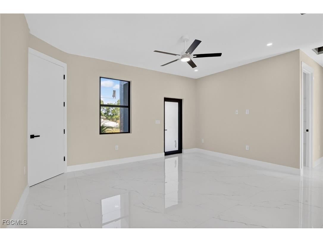 3207 40th Street W Lehigh Acres FL 33971 2025025024 image4