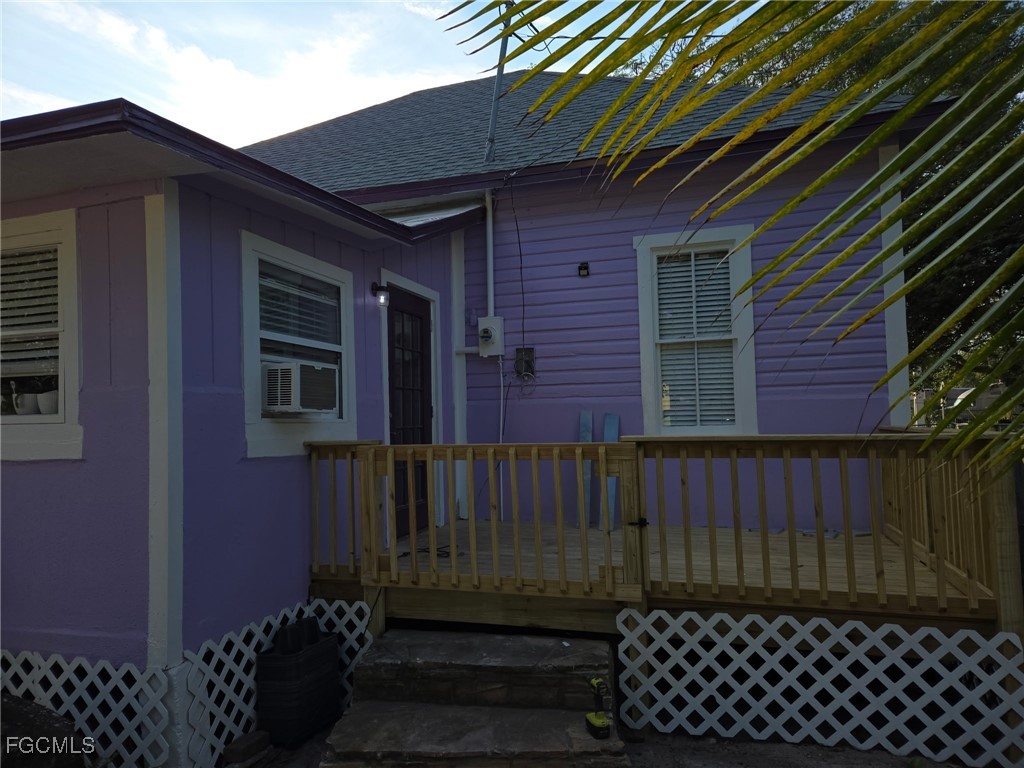 3207 Broadway Fort Myers FL 33901 2025023063 image1