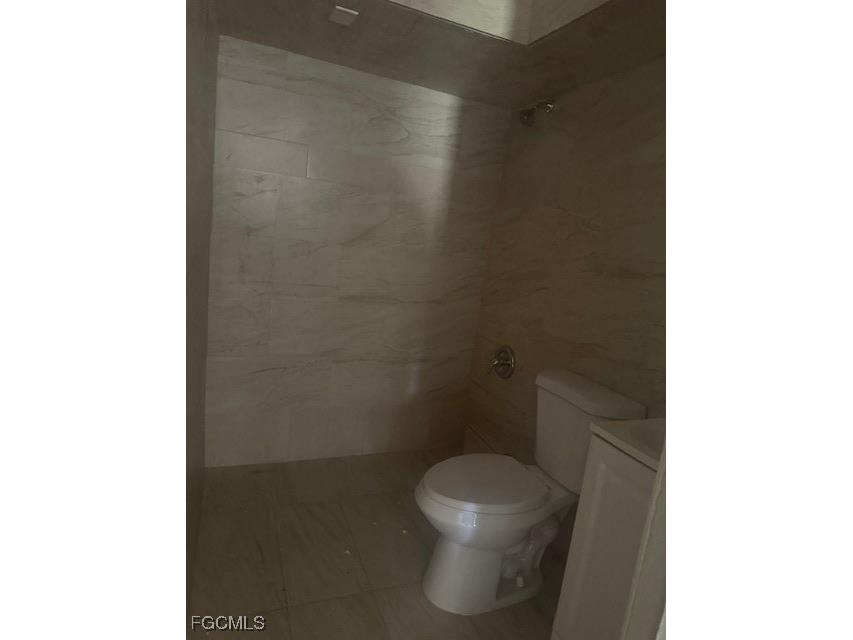 3207 Broadway Fort Myers FL 33901 2025023063 image19