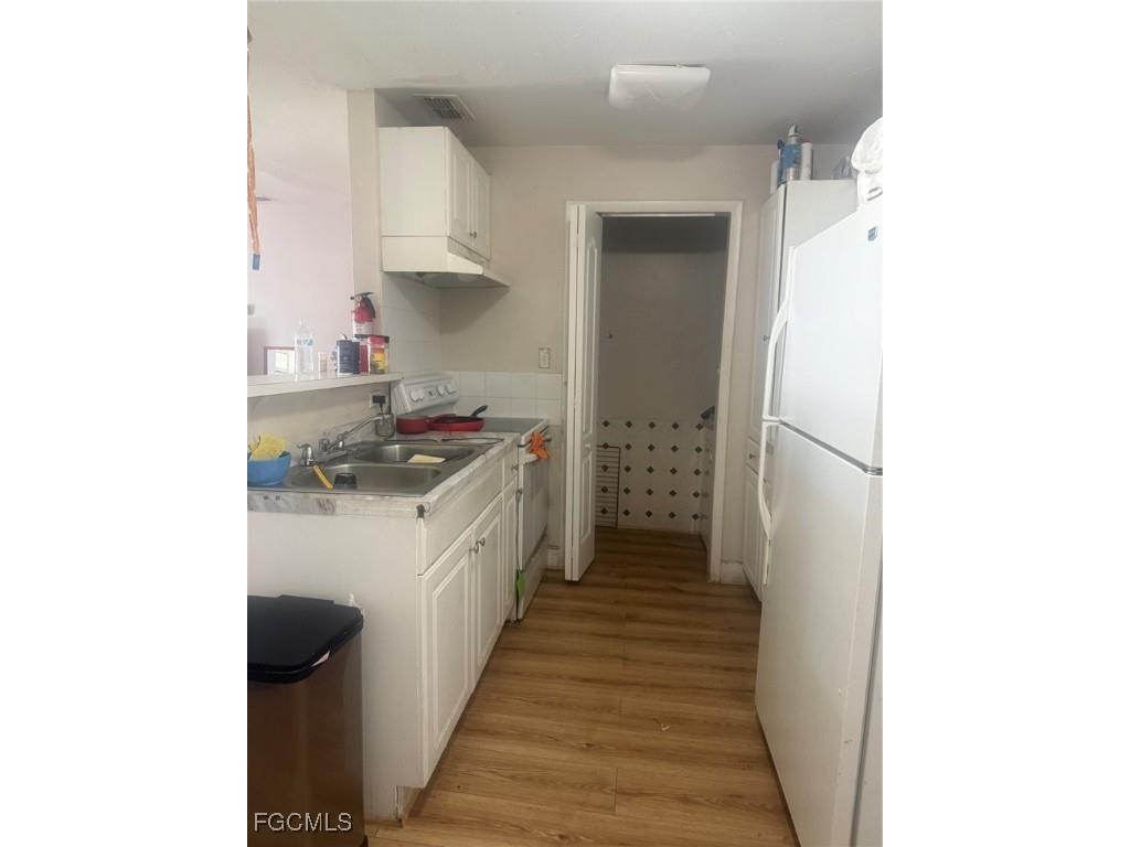 3207 Broadway Fort Myers FL 33901 2025023063 image23