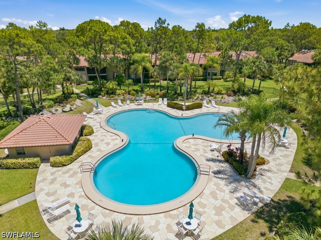 3207 Horse Carriage Way #403 Naples FL 34105 226019127 image1