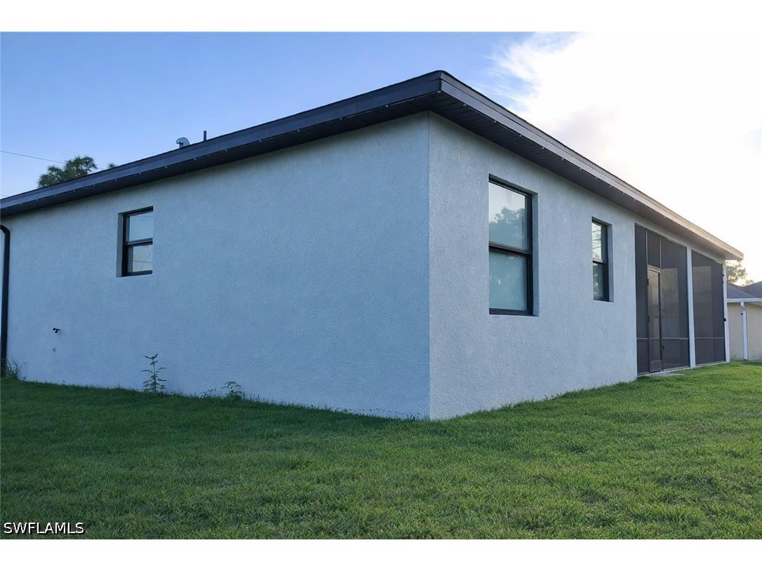 3208 31st Street W Lehigh Acres FL 33971 226018108 image11