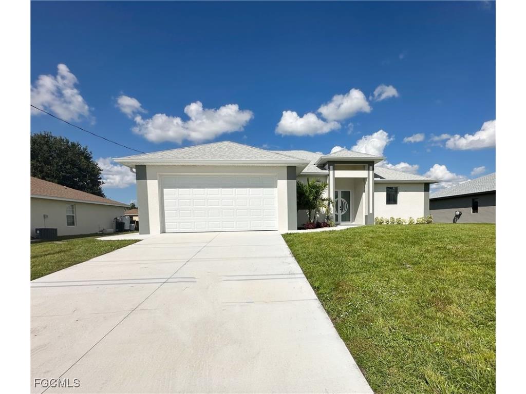 3208 7th Street W Lehigh Acres FL 33971 2025019064 image1