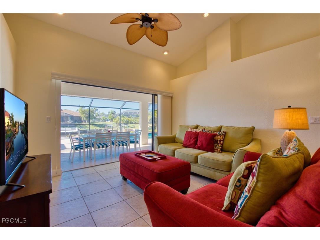 3208 SE 5th Avenue Cape Coral FL 33904 2025016911 image10