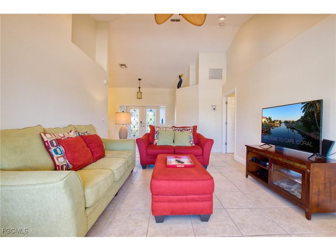 3208 SE 5th Avenue Cape Coral FL 33904 2025016911 image11