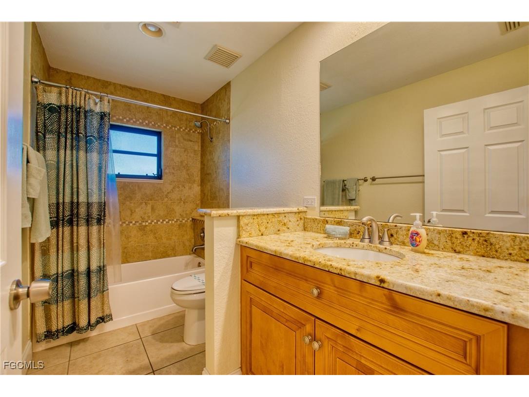 3208 SE 5th Avenue Cape Coral FL 33904 2025016911 image35