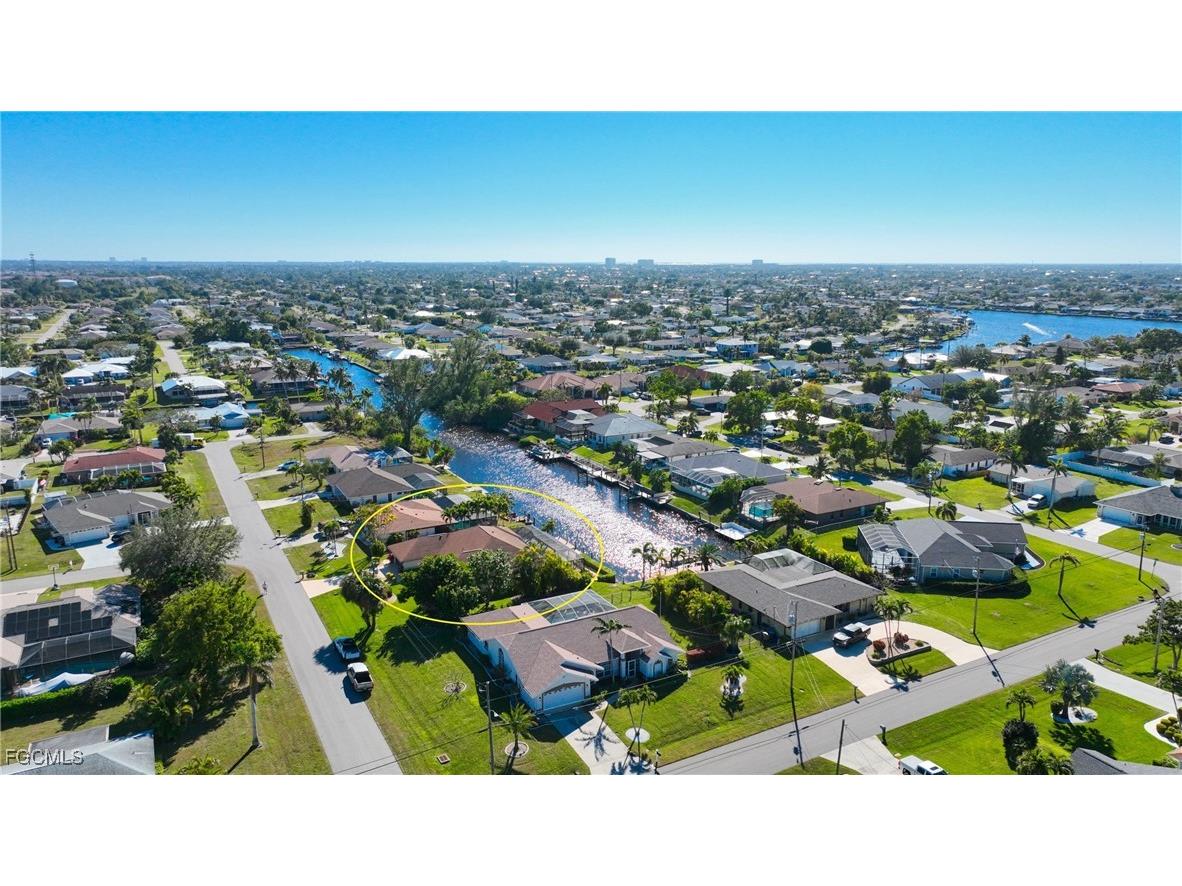 3208 SE 5th Avenue Cape Coral FL 33904 2025016911 image4