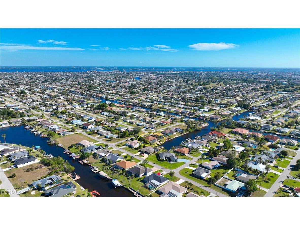 3208 SE 5th Avenue Cape Coral FL 33904 2025016911 image44