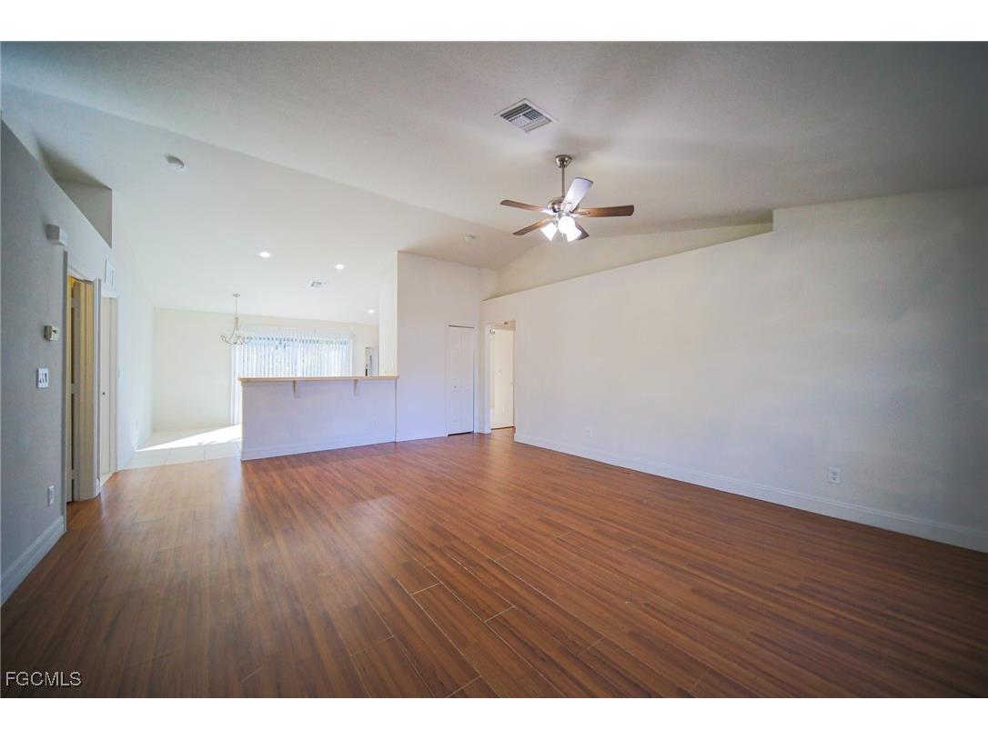 3209 48th Street W Lehigh Acres FL 33971 2025023811 image8