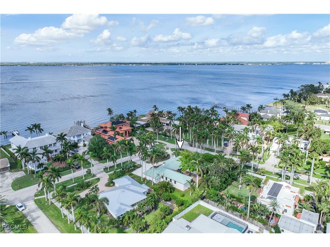 3209 W Riverside Drive Fort Myers FL 33901 2025007147 image26