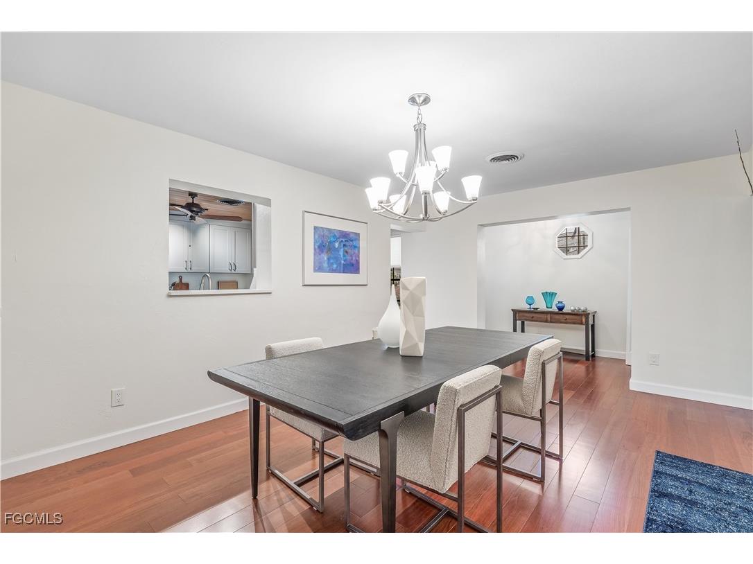 3209 W Riverside Drive Fort Myers FL 33901 2025007147 image9