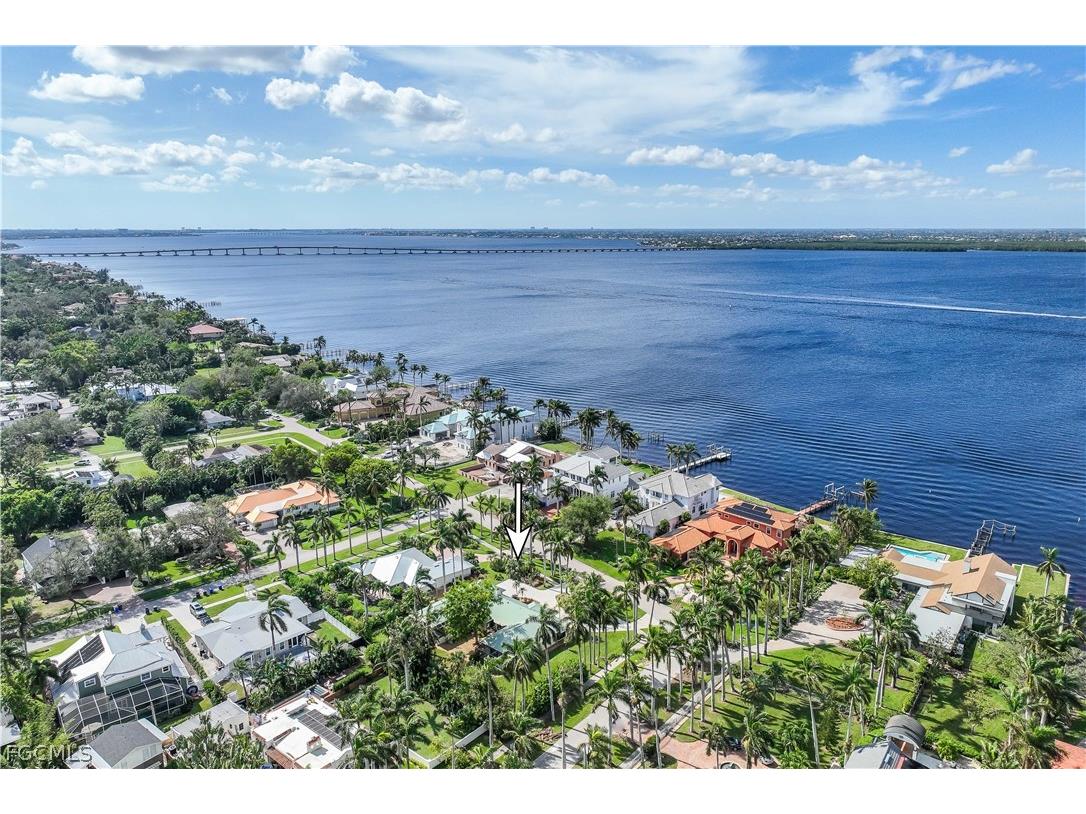 3209 W Riverside Drive Fort Myers FL 33901 2026007454 image3