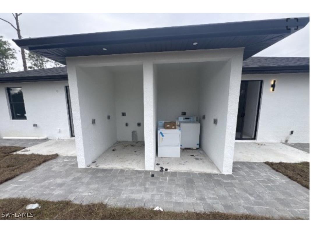 321/323 Urbana Street Lehigh Acres FL 33972 226005366 image5