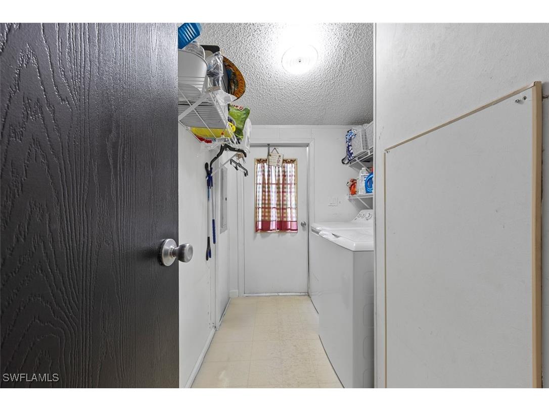 321 Brandy Lane Naples FL 34114 225017132 image23