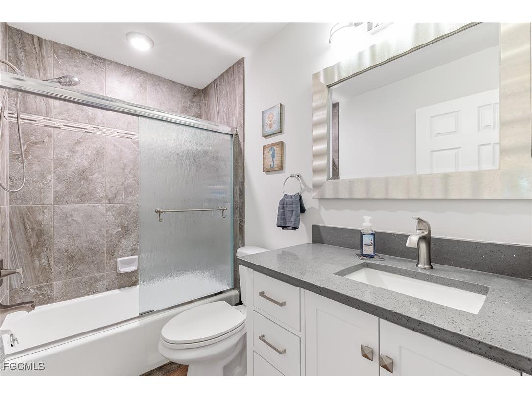 321 Cape Coral Parkway W #102 Cape Coral FL 33914 2026003236 image15