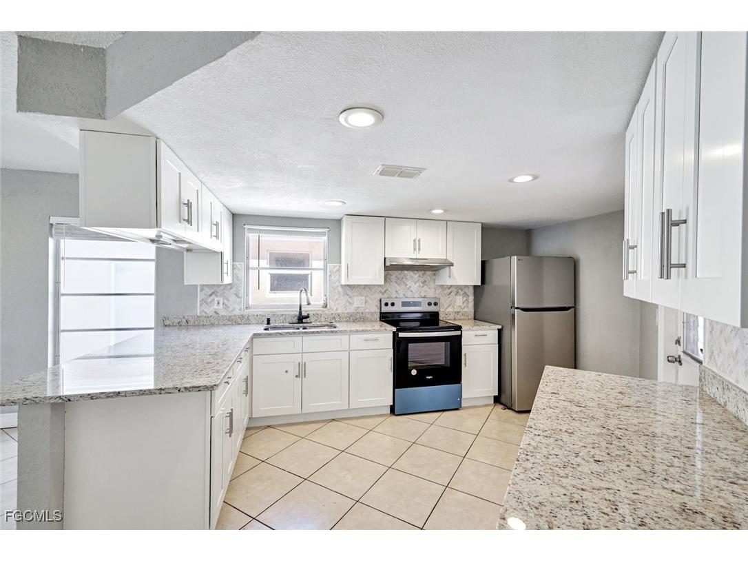 321 Dania Street Lehigh Acres FL 33936 2025015600 image14