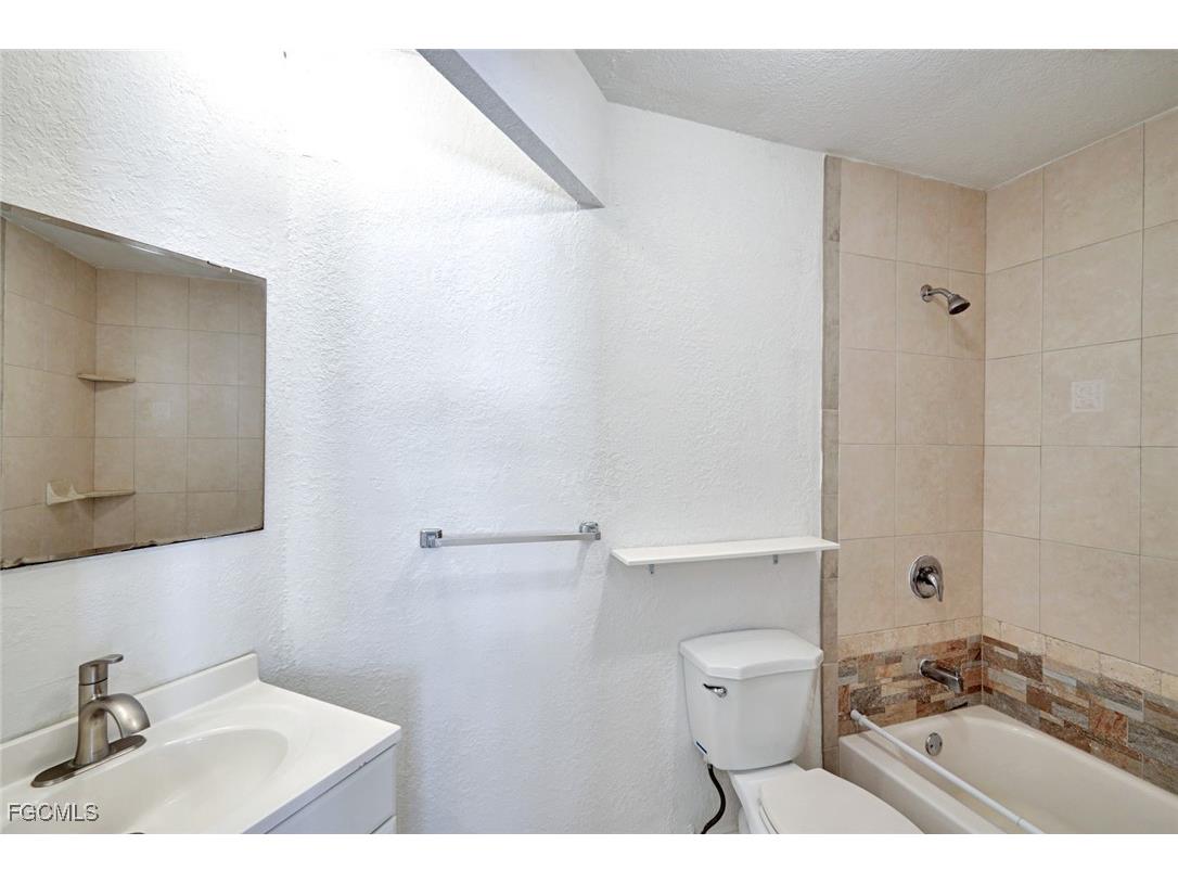 321 Dania Street Lehigh Acres FL 33936 2025015600 image18