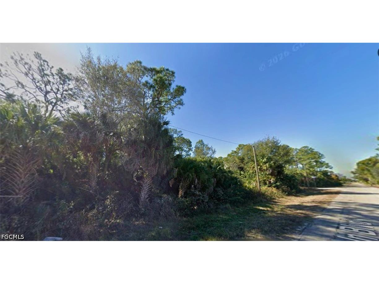 321 Lincoln Boulevard Lehigh Acres FL 33936 2026031606 image4