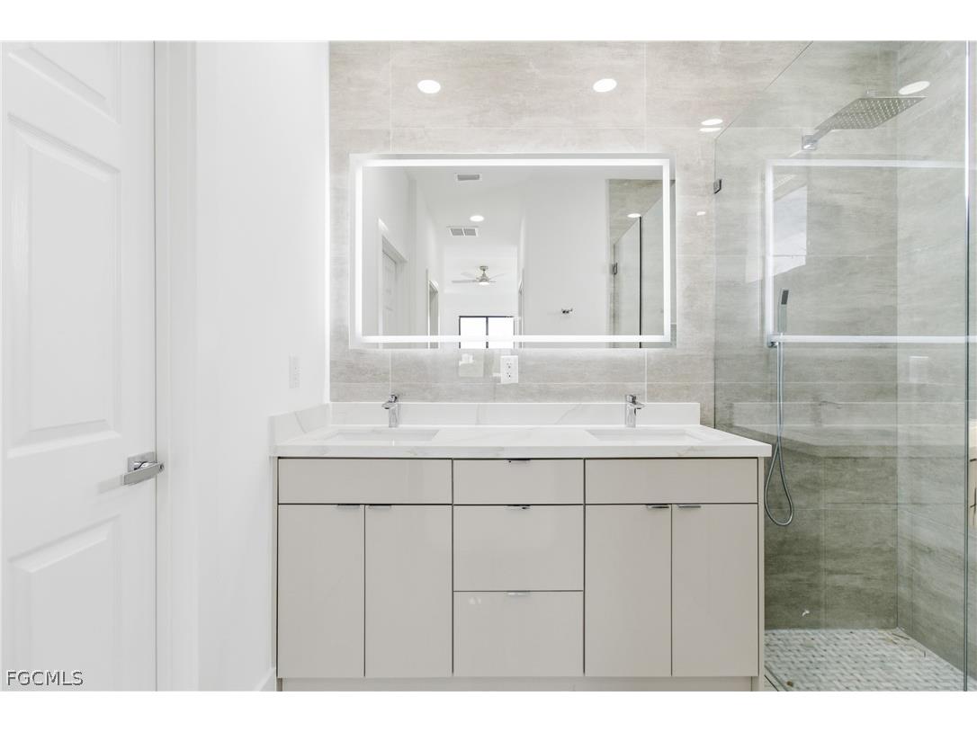 321 Peerless Street Lehigh Acres FL 33974 2026013264 image15