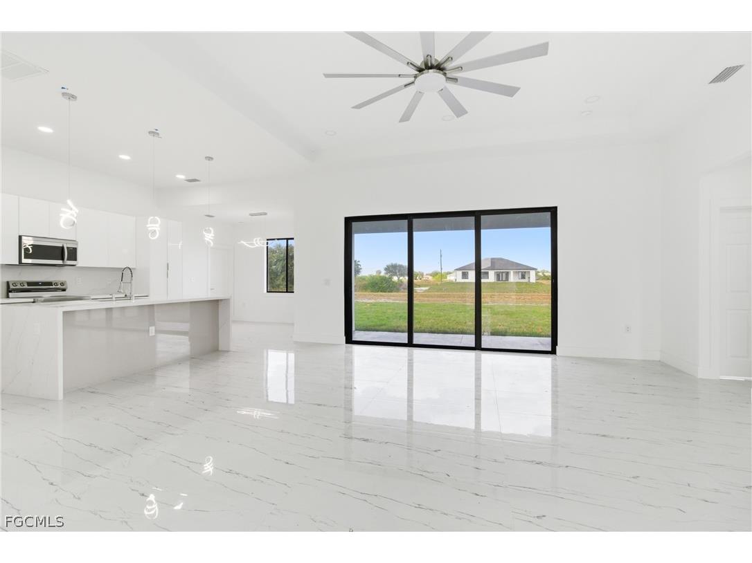 321 Peerless Street Lehigh Acres FL 33974 2026013264 image3